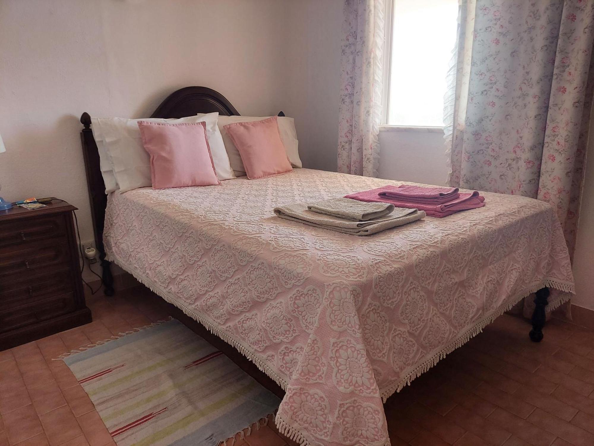 Vivenda Os Silvas Hotell Odiáxere Rom bilde
